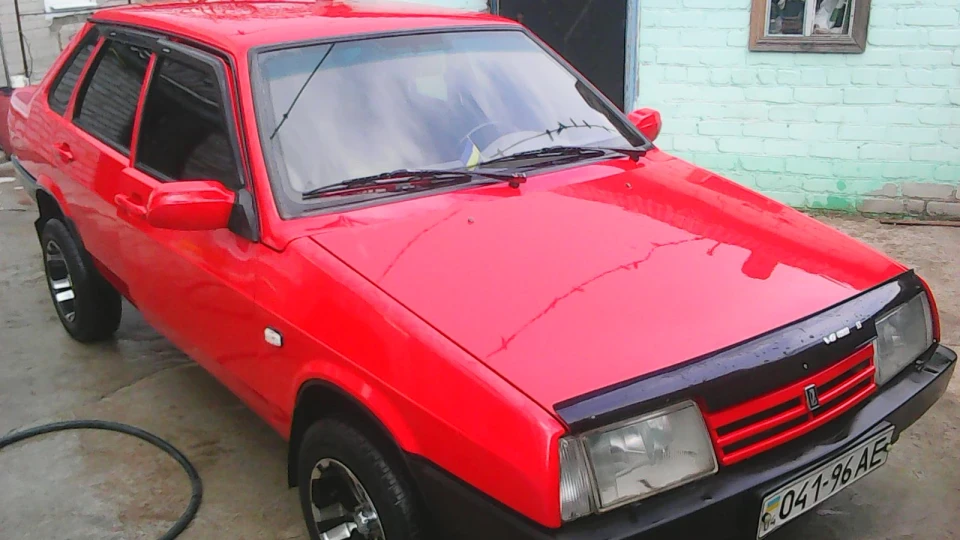 Lada 21099 5