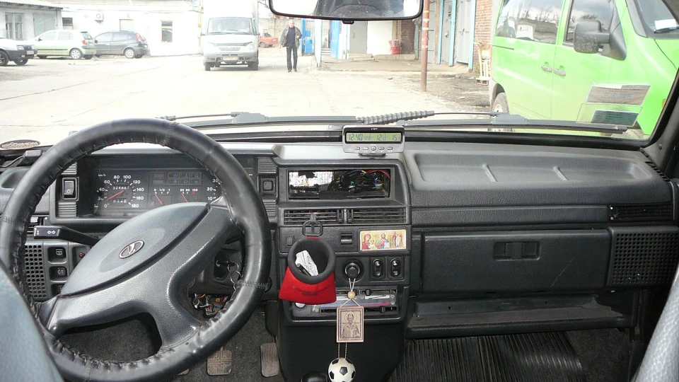 Lada 21099