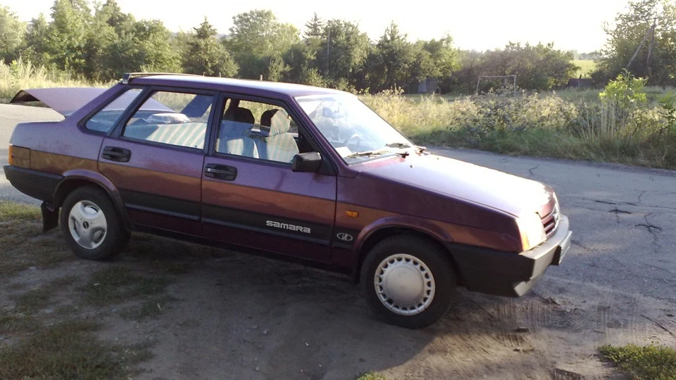 Lada 21099 4
