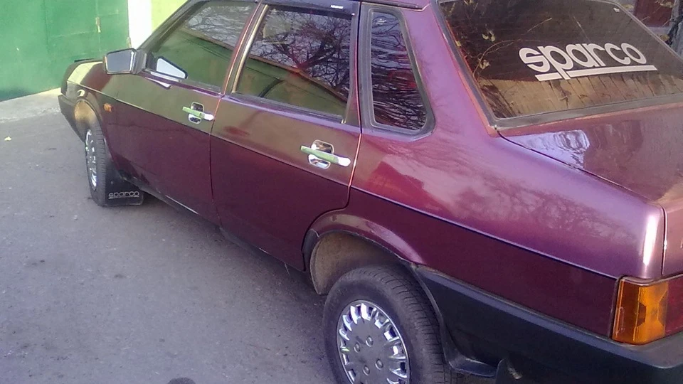 Lada 21099 5