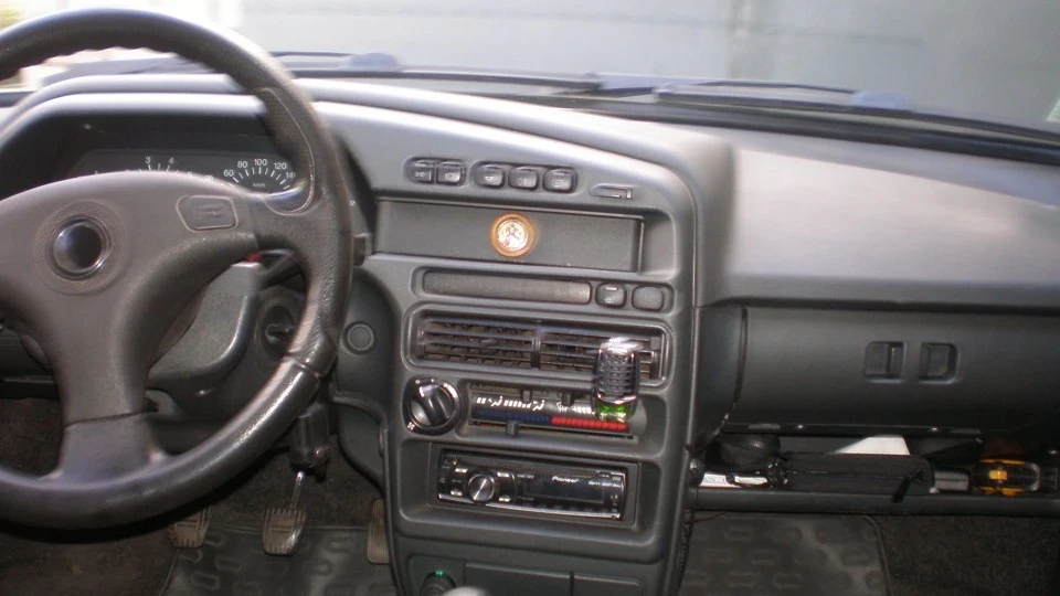 Lada 21099 2
