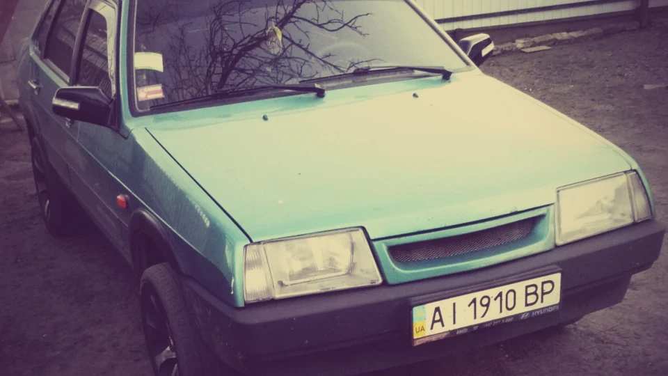 Lada 21099