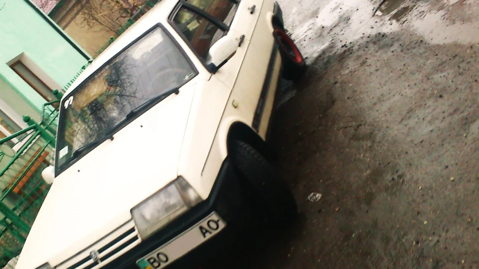 Lada 21099 5