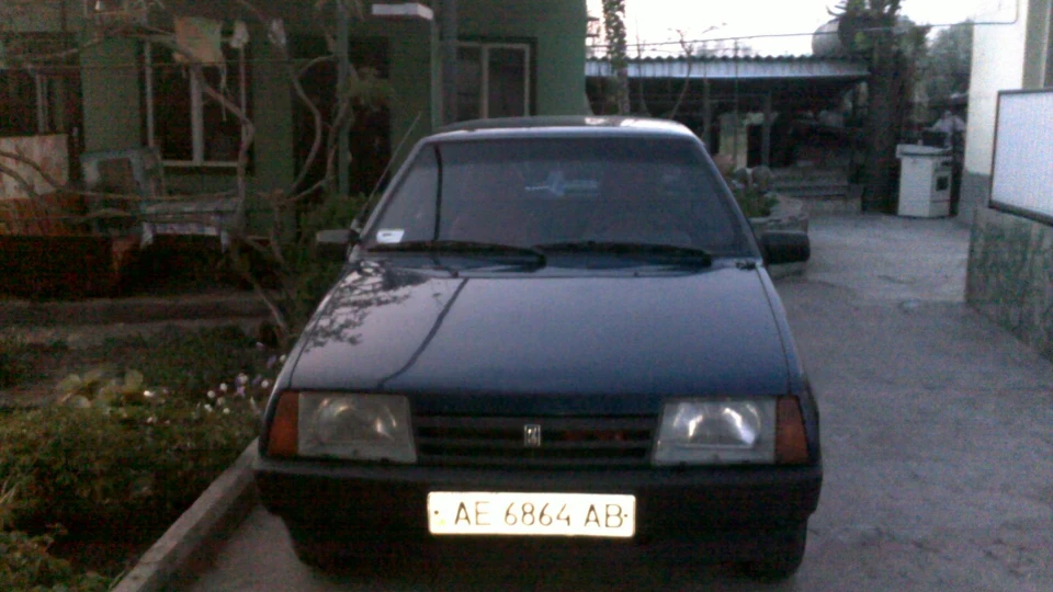 Lada 21099 2