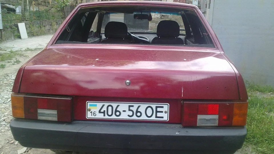 Lada 21099 2