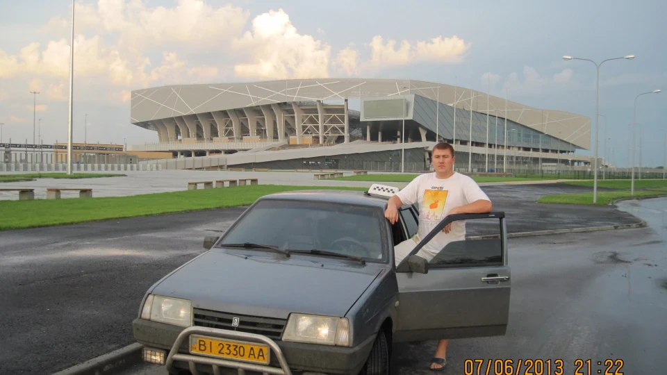 Lada 21099 4
