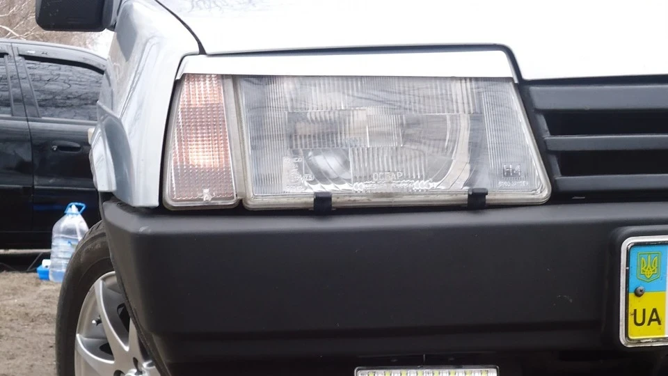 Lada 21099 2