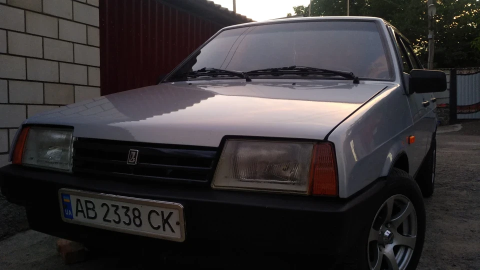 Lada 21099 1.5 Срібло 3
