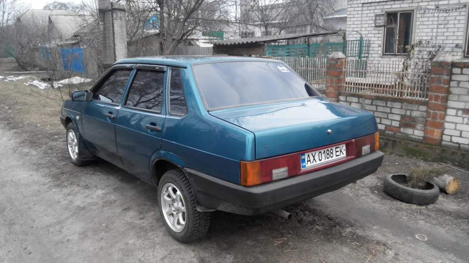 Лада 21099 1.5жектор Балтика 3
