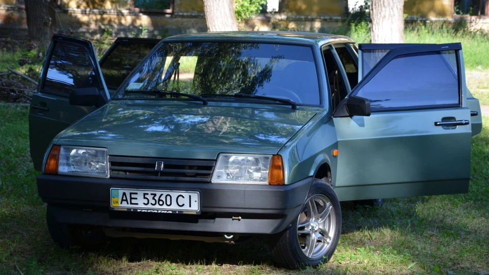 Lada 21099 Бамбук 4