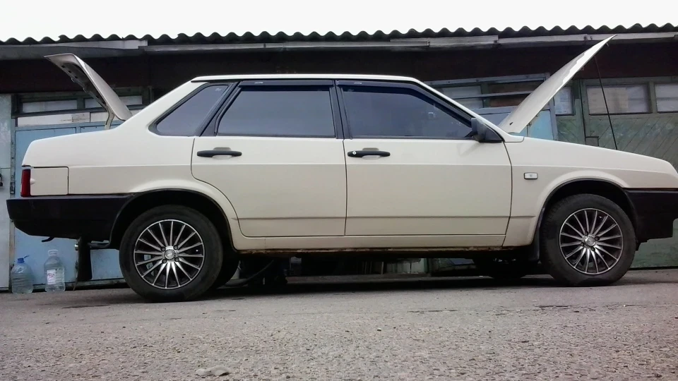 Lada 21099 Без понтів 5