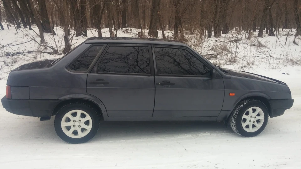Lada 21099 Бібіка 4