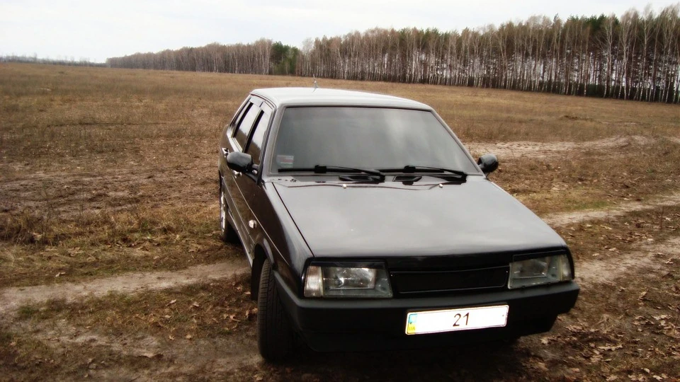 Lada 21099 black chisel 3