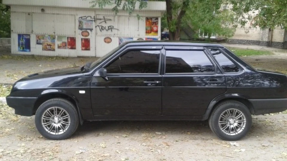 Lada 21099 black edition 2