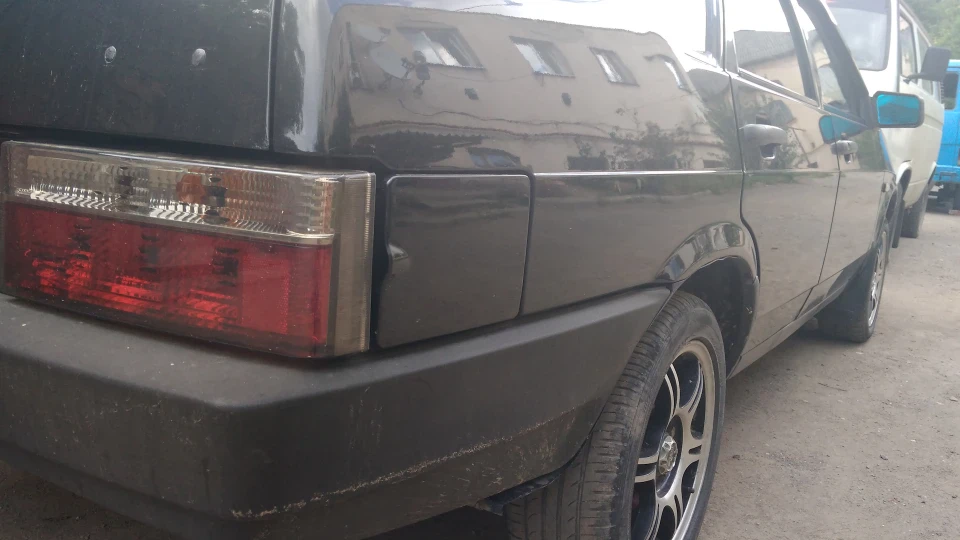 Lada 21099 BLACK 4