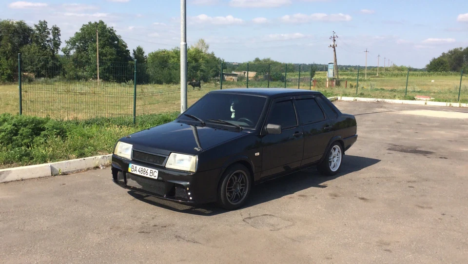 Lada 21099 Blackhawk