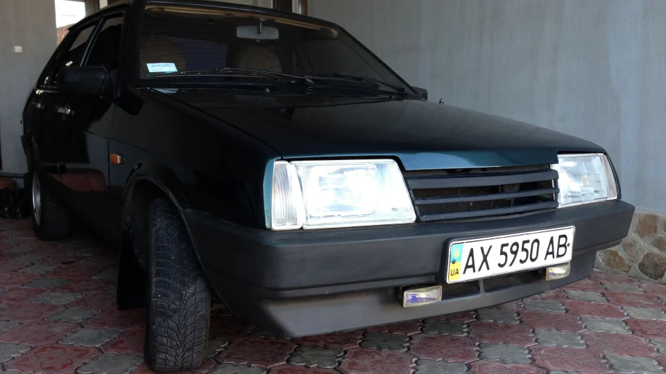 Lada 21099 Дев'ятьДев'ять 4