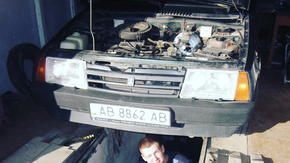 Lada 21099 Дев'ятка 4