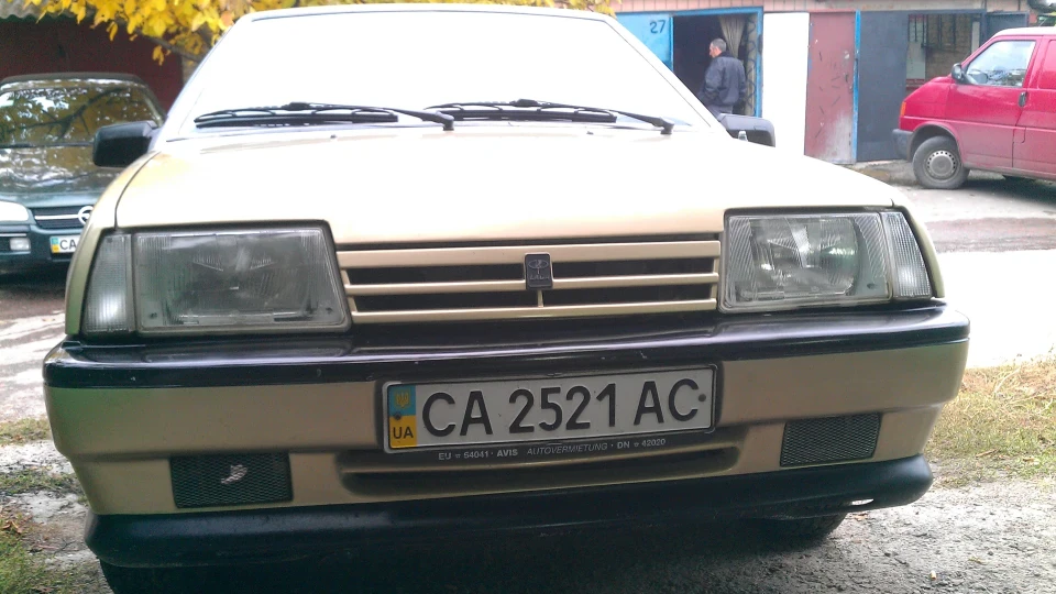 Lada 21099 Gold 2