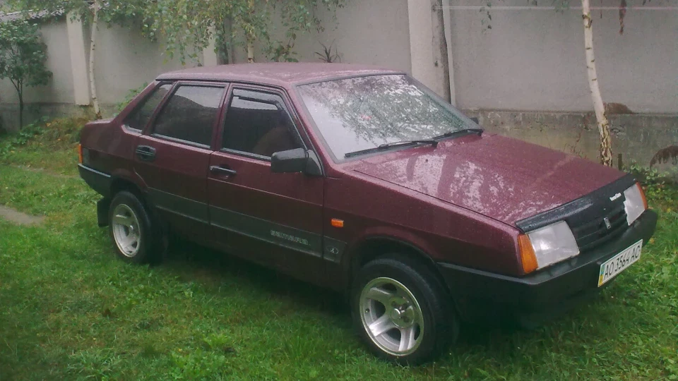 Lada 21099 гранатова злюка 4