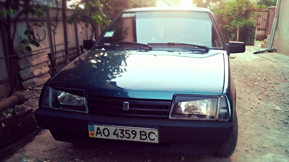 Lada 21099 ™GREEN-LINE…© 3