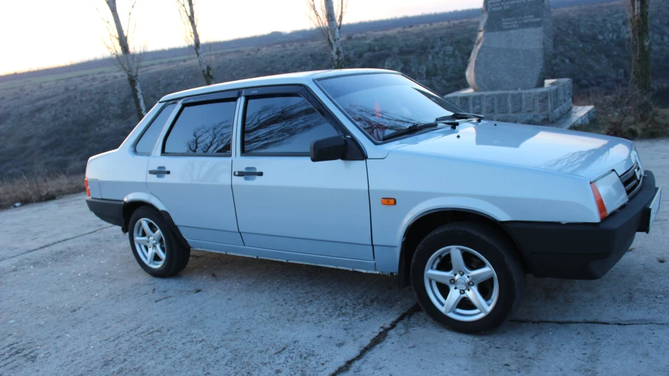 Lada 21099 Кристал 3