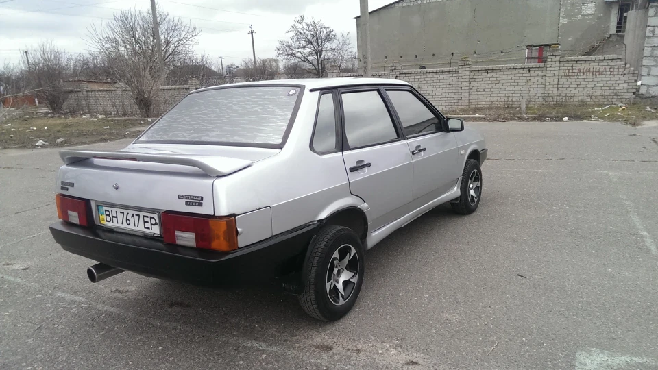 Lada 21099 LADA 99 3