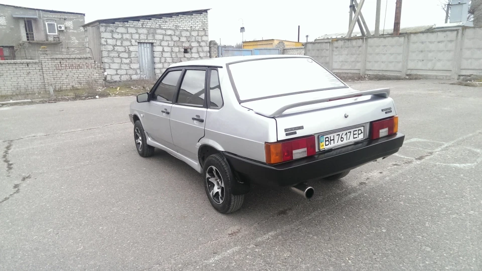 Lada 21099 LADA 99 4
