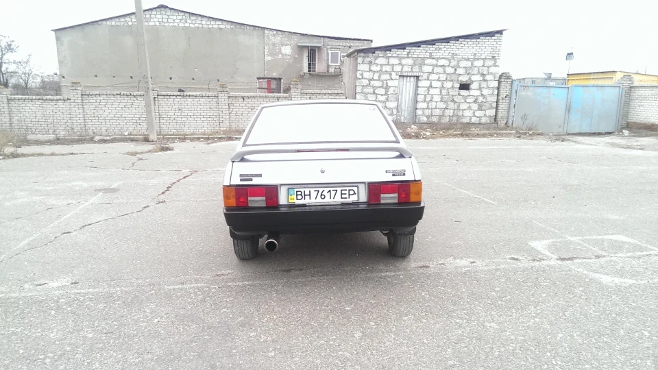 Lada 21099 LADA 99 5