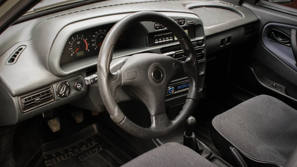 Lada 21099 low mafioso in future... 2
