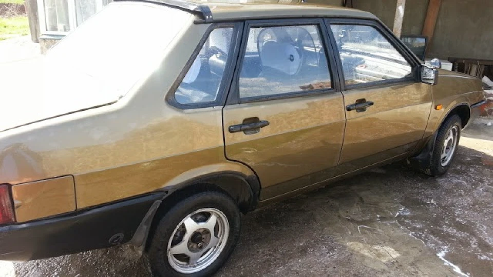 Lada 21099 Мала 4