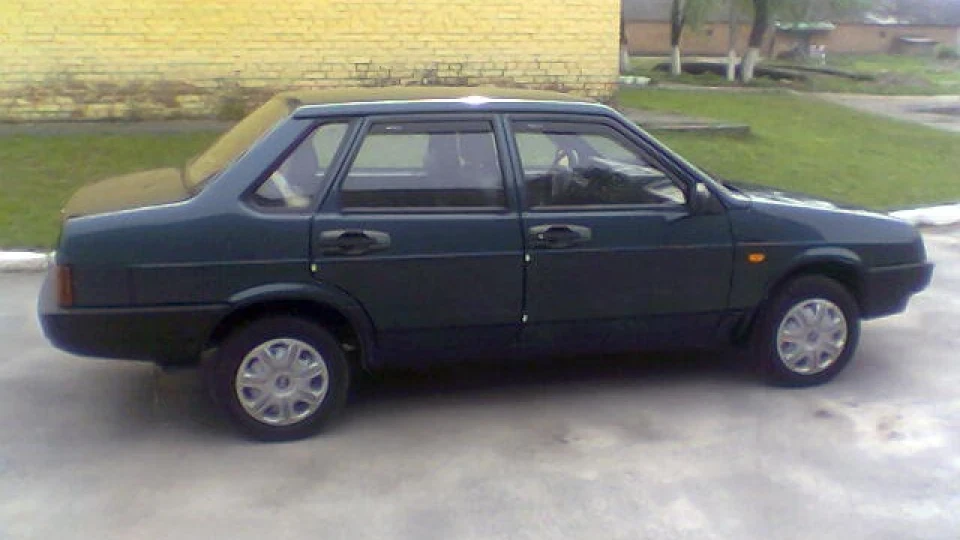Lada 21099 нормальна тачка... 3