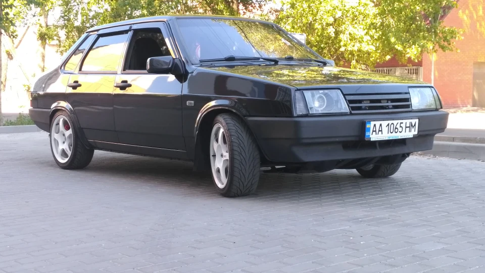 Lada 21099 Близько стік) 2