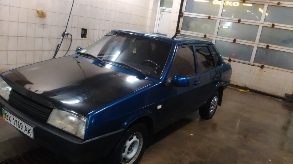 Lada 21099 on style 5