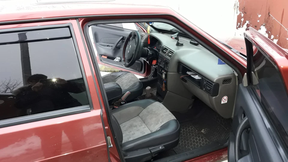 Lada 21099 Паприка 152 4
