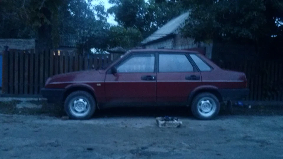 Lada 21099 Sable