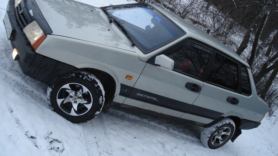 Lada 21099 Срібляста цукерка 2