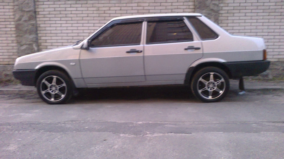 Lada 21099 Сіре ЗУБИЛЬЦЕ) 2