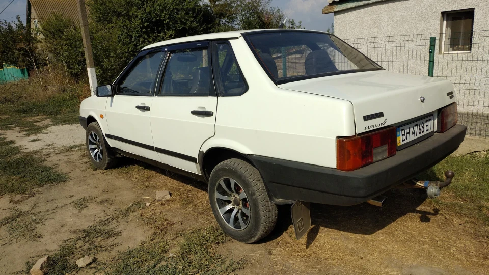 Lada 21099 Солідна 3