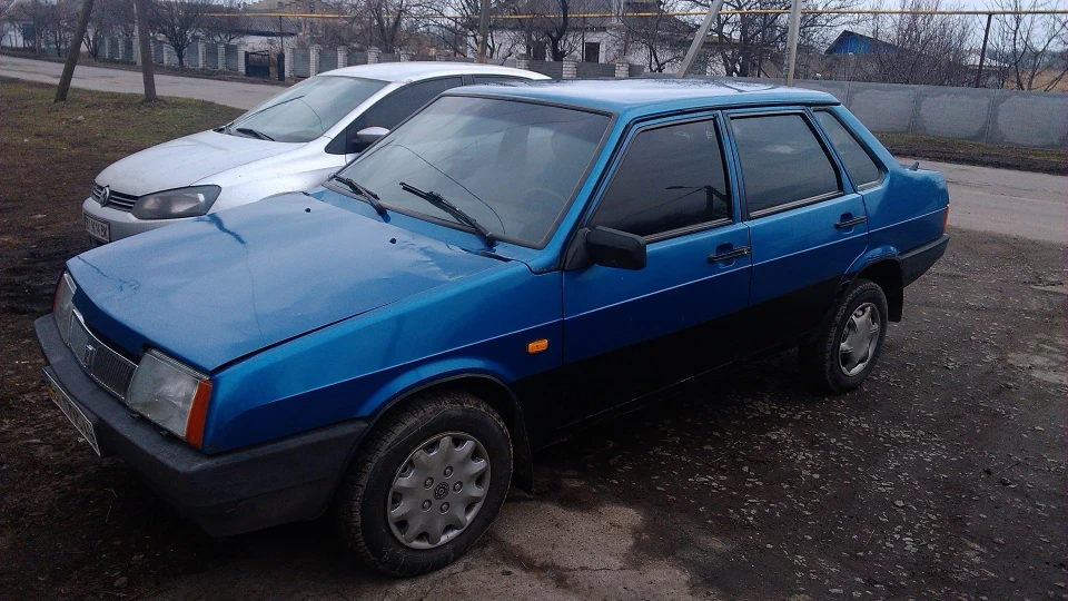 Lada 21099 Sport 3