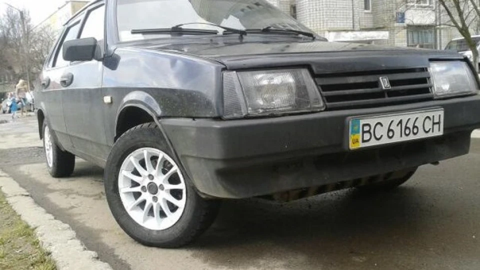 Lada 21099 темно синій 5