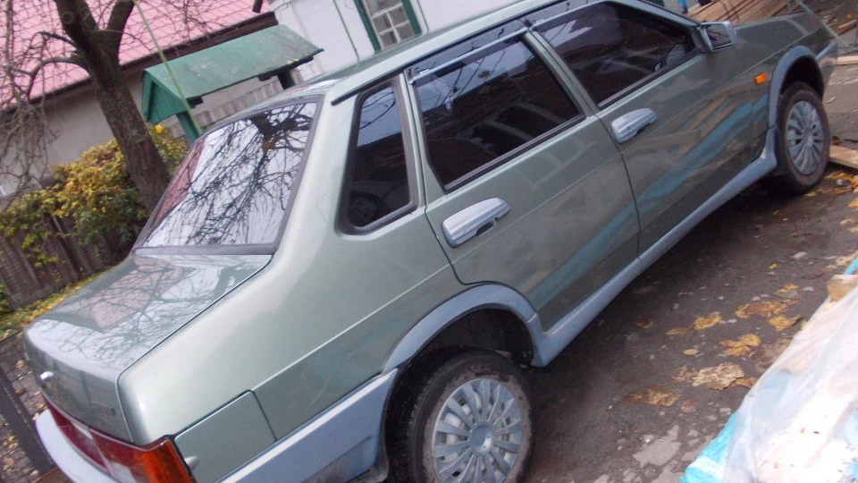 Lada 21099 Зелений Бамбук) 4