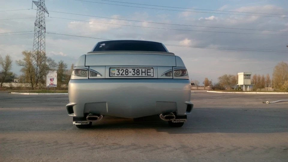 Lada 2110