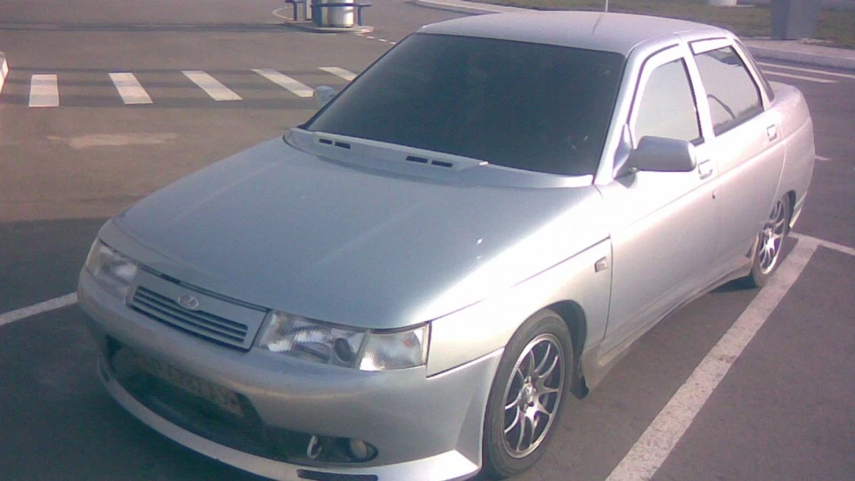 Lada 2110 2