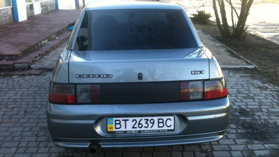Lada 2110 4