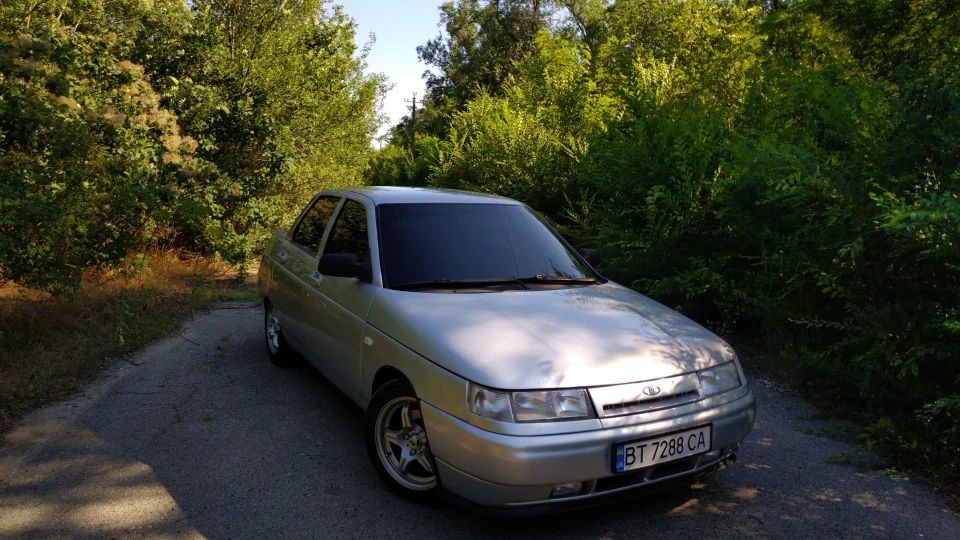 Lada 2110 5