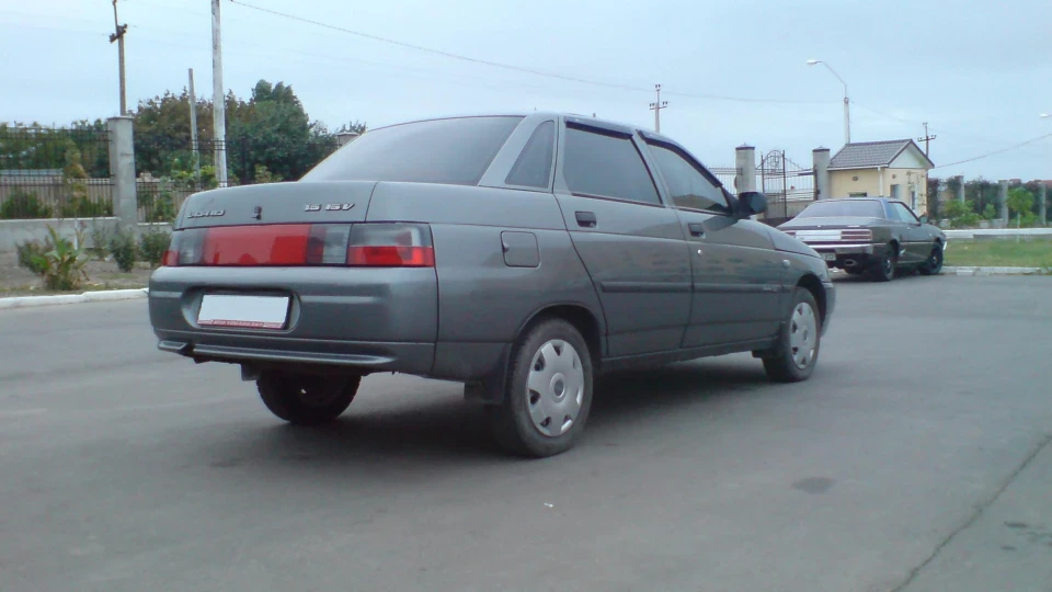 Lada 2110 2