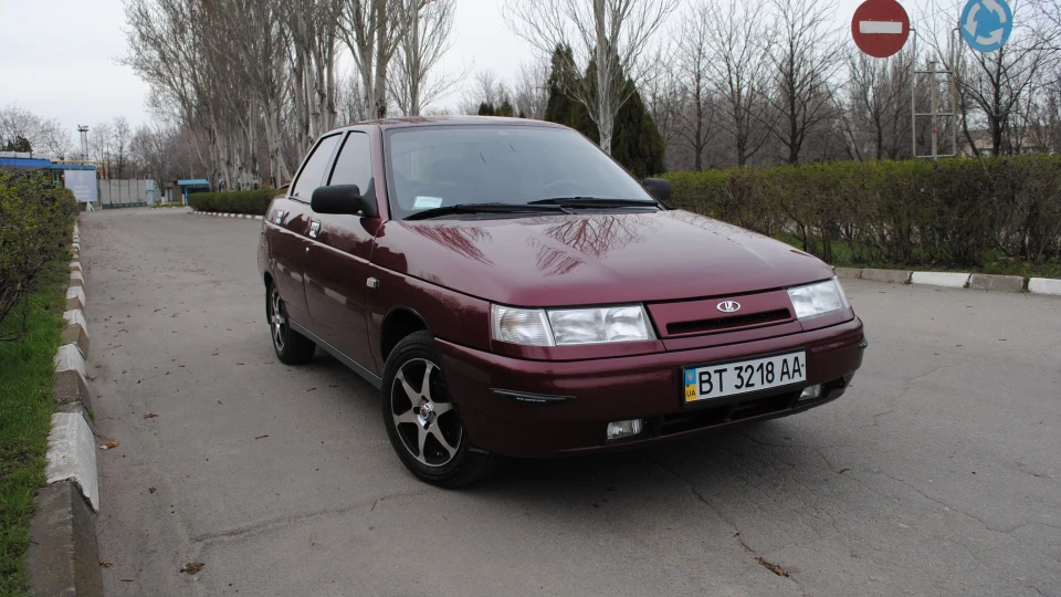Lada 2110 4