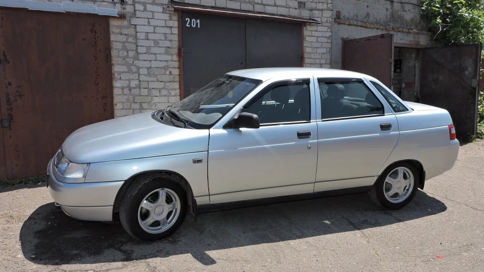 Lada 2110 2