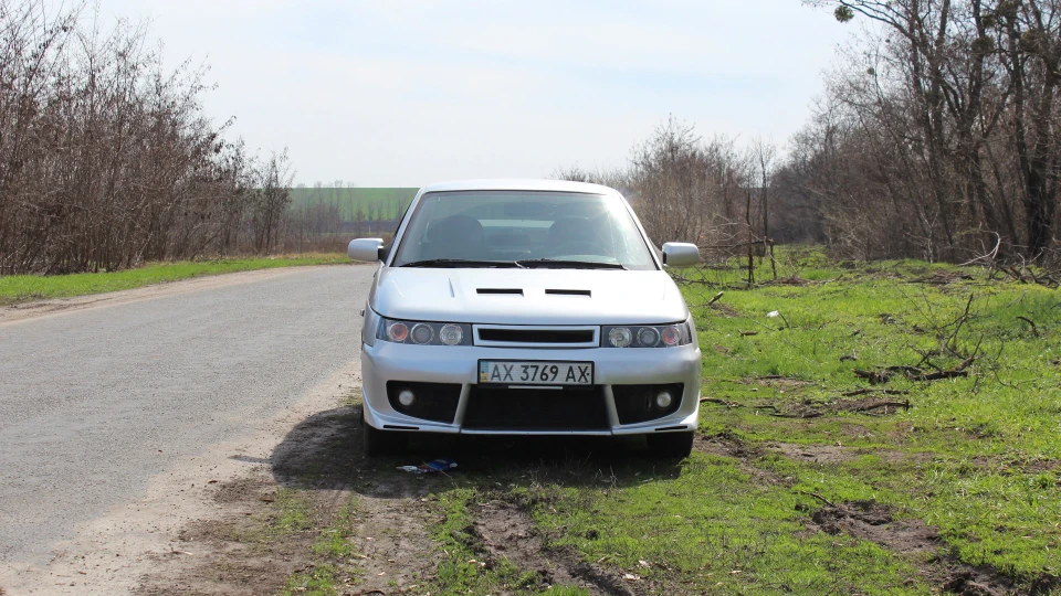 Lada 2110 4